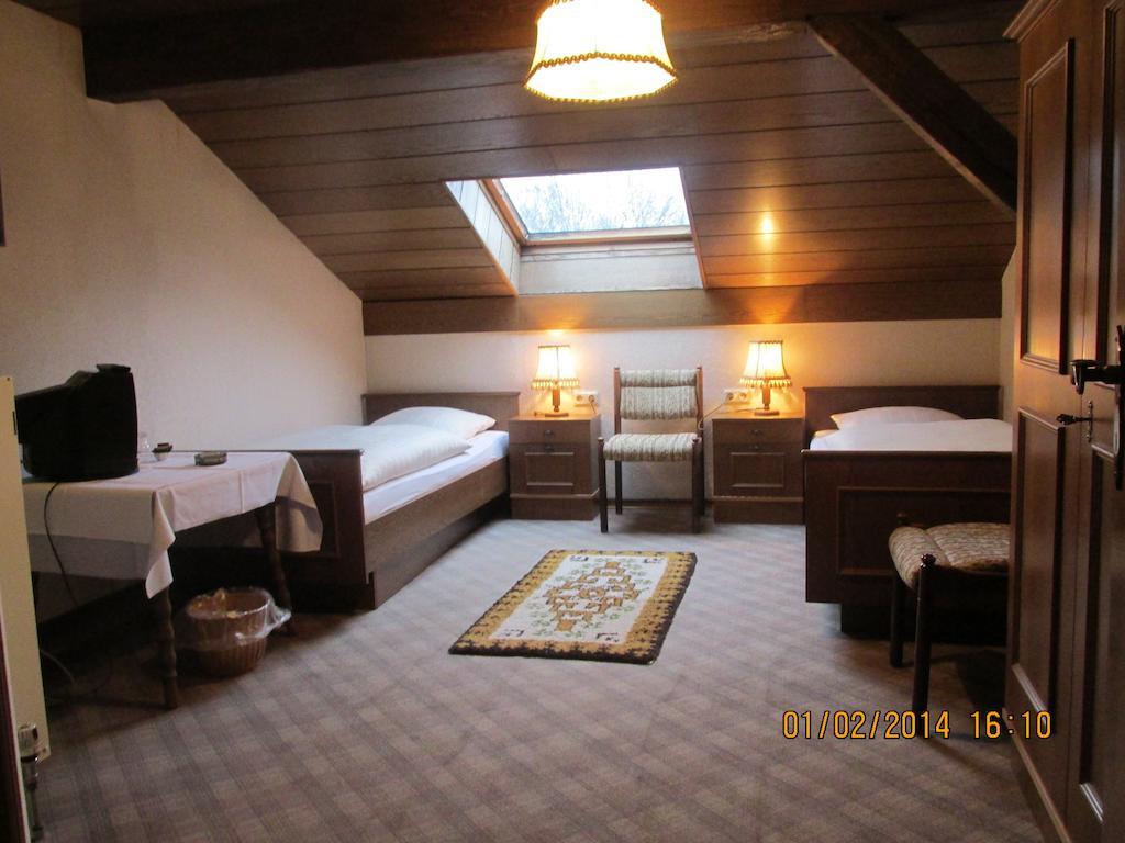 Hotel Schauenburg Tholey Habitación foto