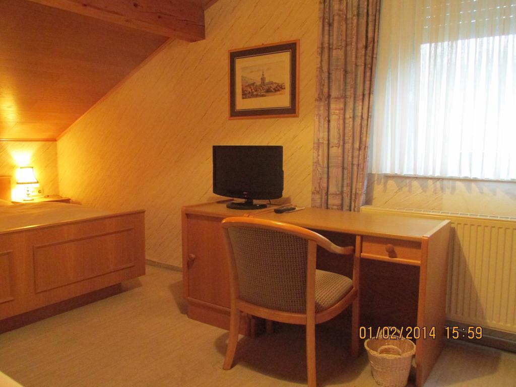Hotel Schauenburg Tholey Habitación foto