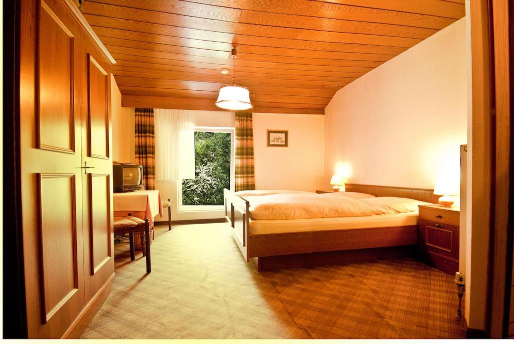 Hotel Schauenburg Tholey Habitación foto